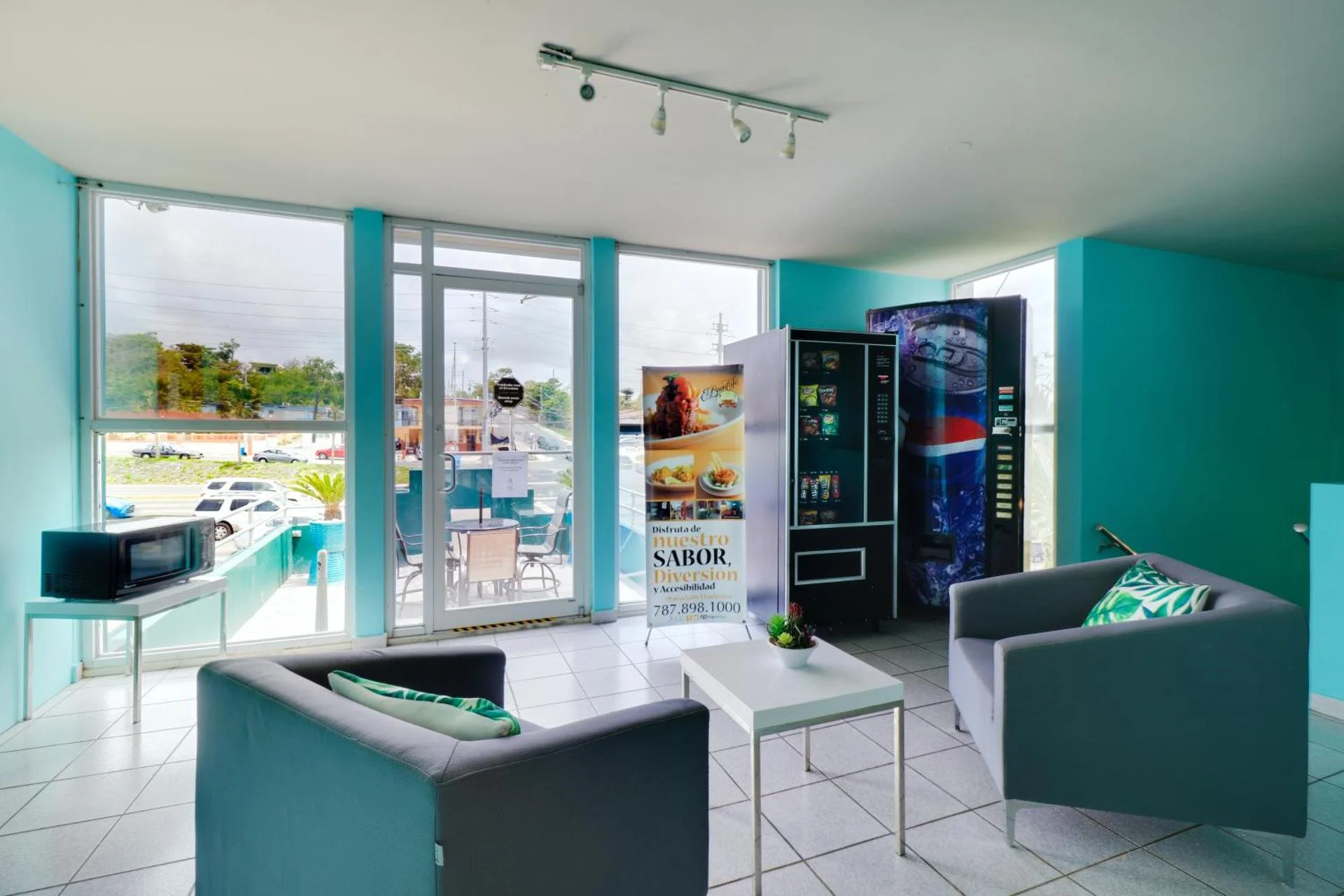 Experience Excellence at El Buen Café Hotel