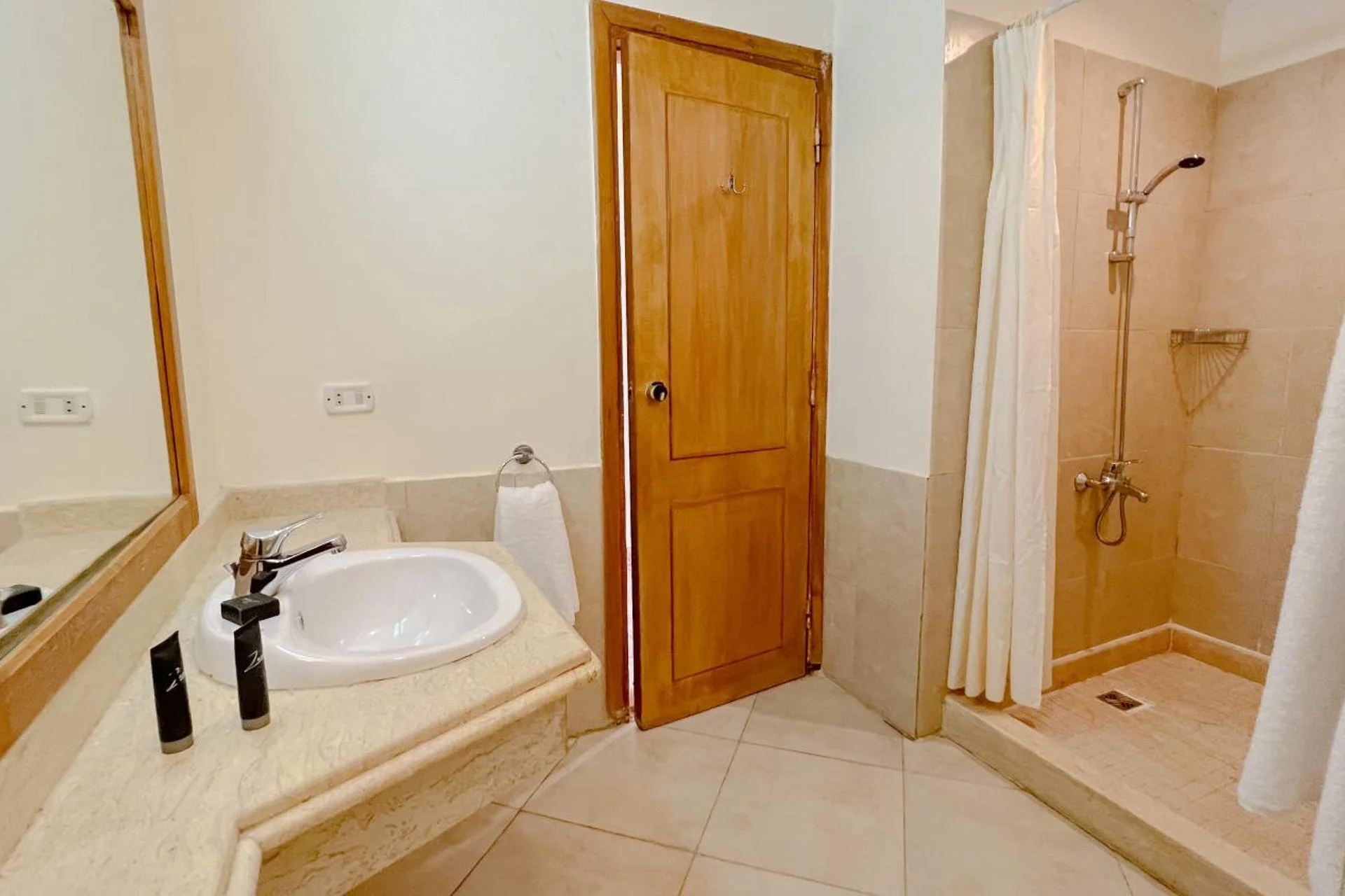 Sharm Reef Hotel